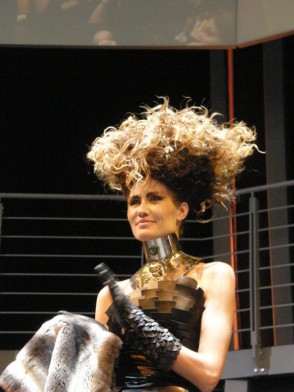ModeleModeCoiffure004